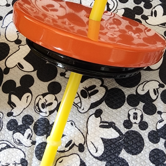 Iron Man Tumbler With Straw - Picture 7 of 14